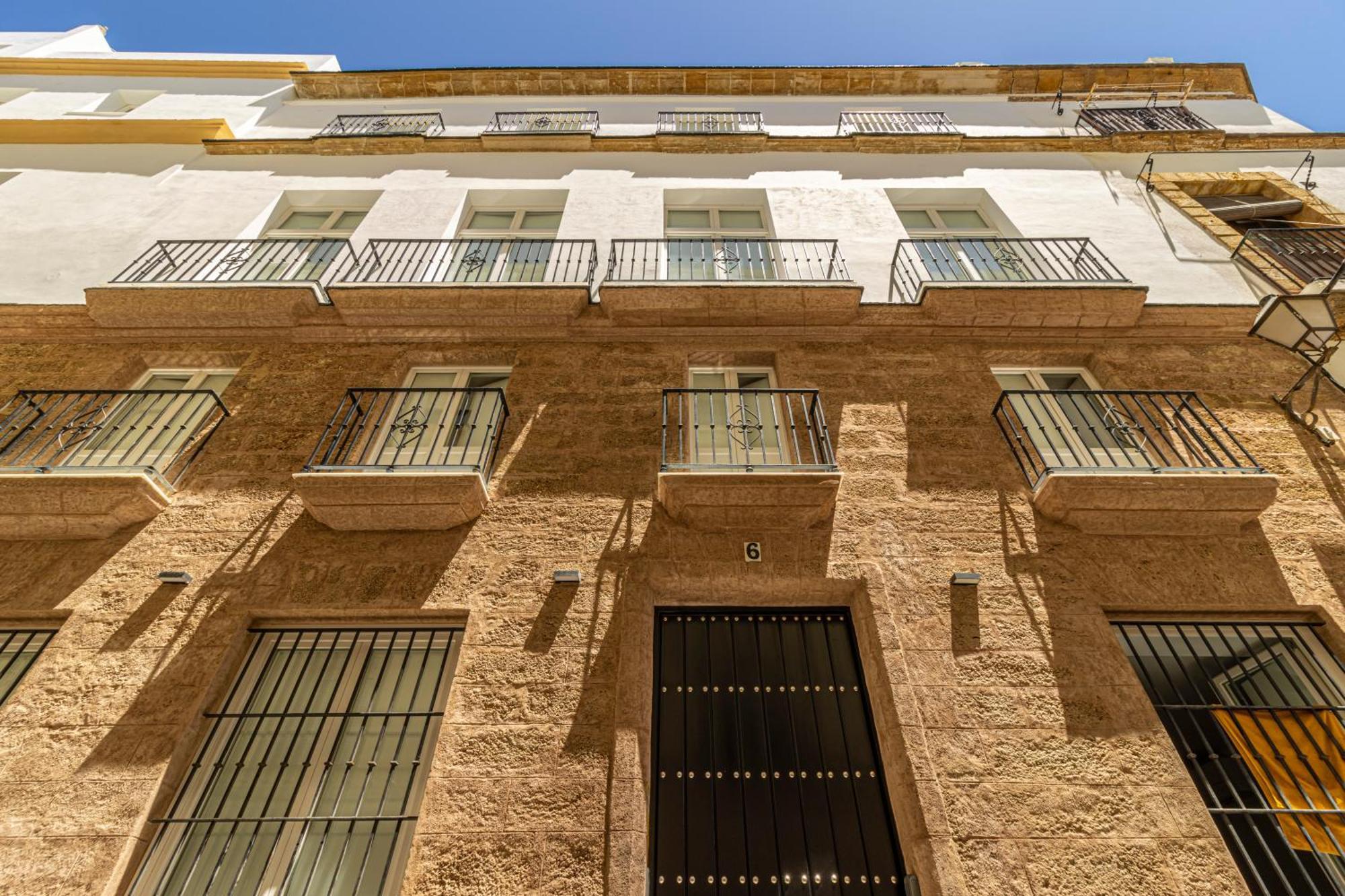 Allo Apartments San Roque 3ºc Кадис Екстериор снимка